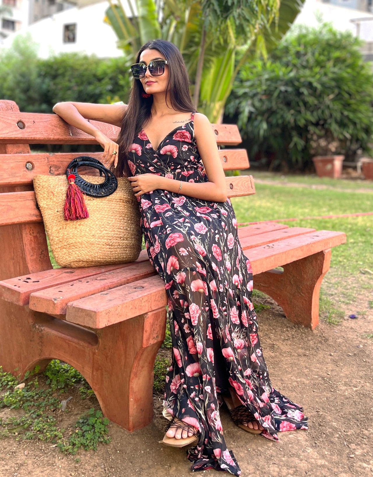 Sleeveless V Neck A-Line Printed Dress