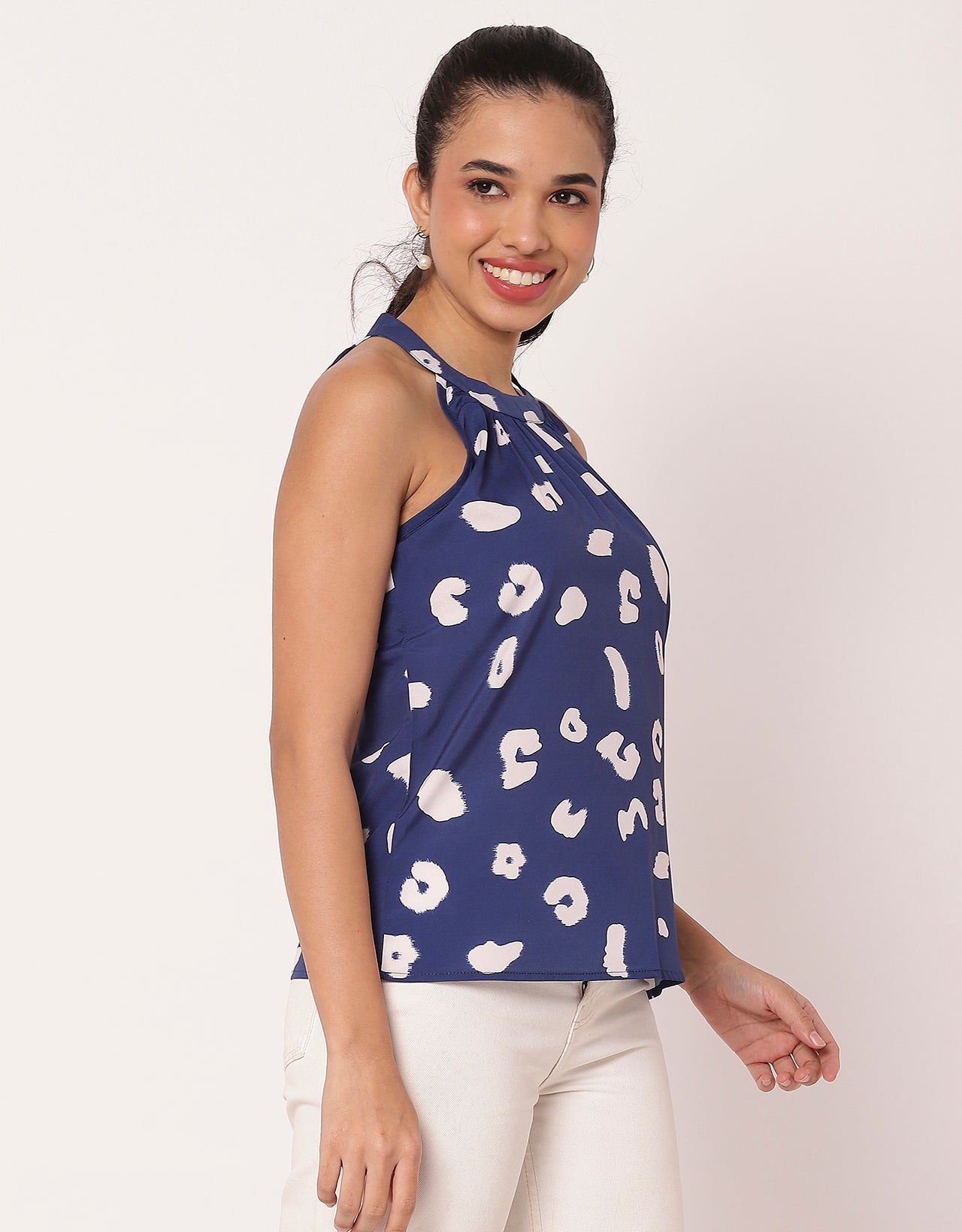 Sleeveless Halter Neck Printed Loose Fit Top