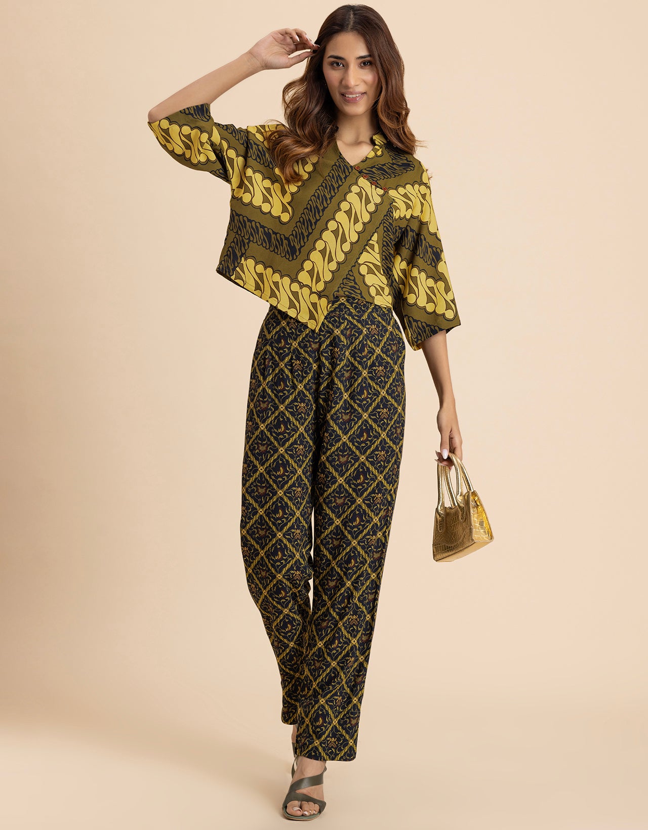 2 Pcs Summer Casuals Co-Ord Set  For Women