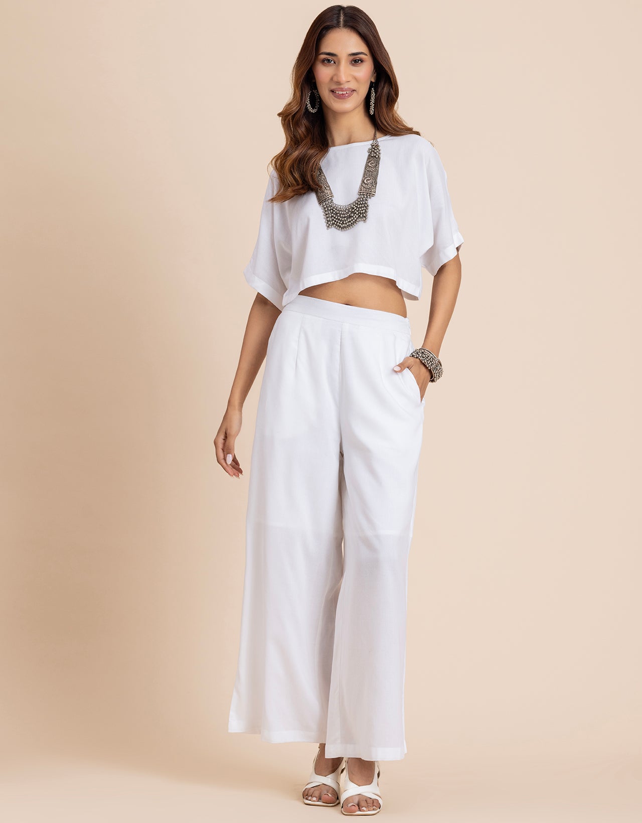 Round-Neck 2 Pcs Co-Ord Set Crop Top With Flared Palazzo Pants