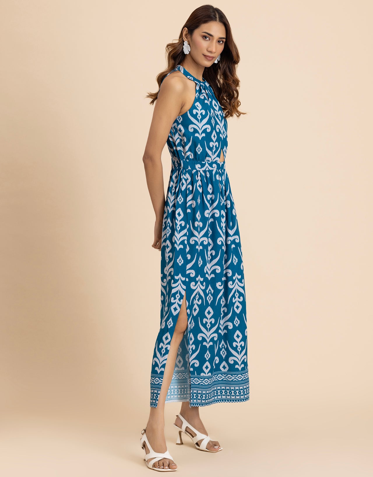 Sleeveless Cutout Style Maxi Dress With Side Slit