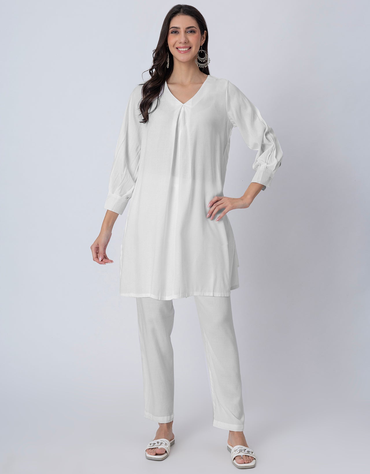 Elegant 2-Pc V-Neck Coord Set, Inverted Pleat Kurta