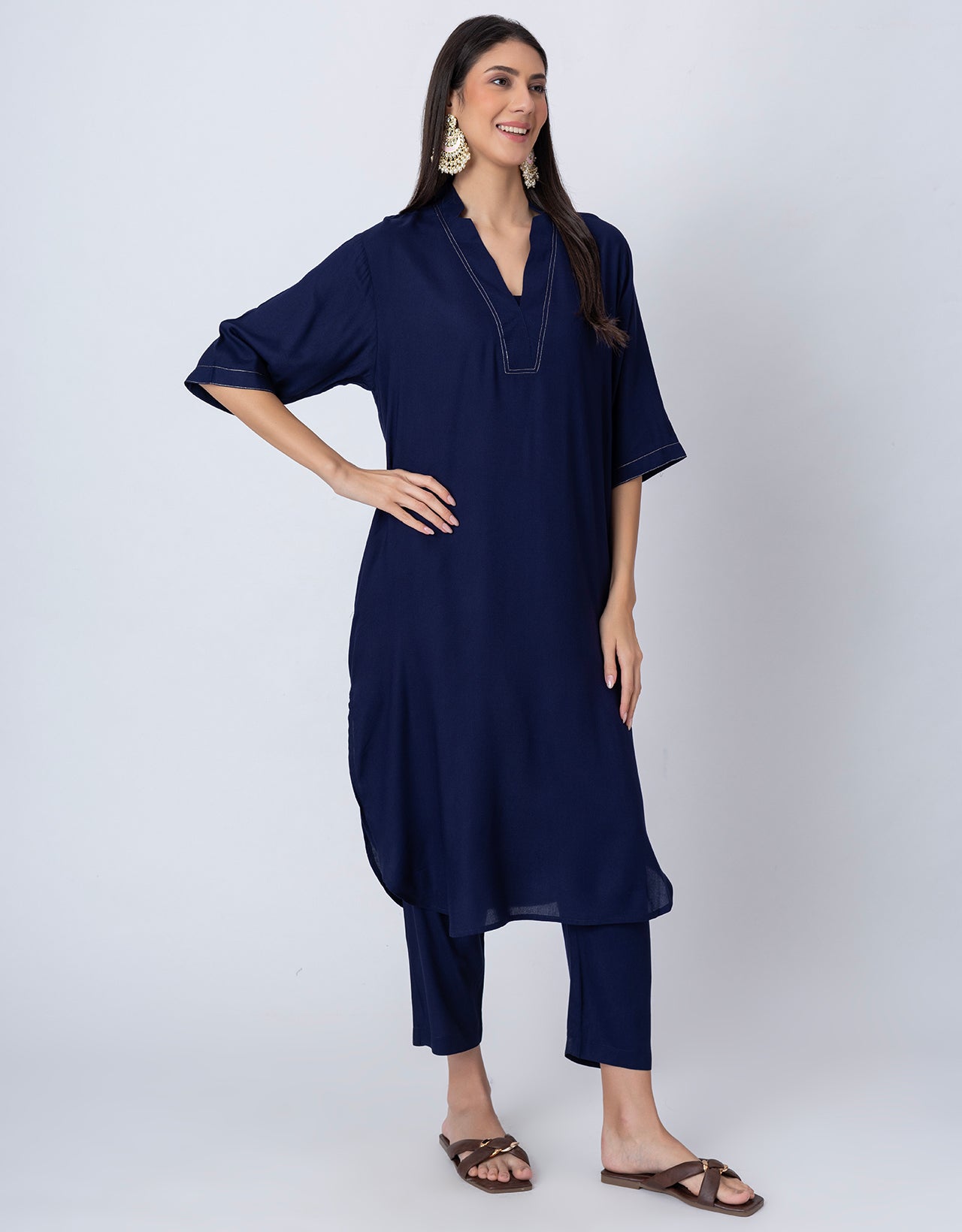 Soft and Comfy Loosefit Kurta and Pants Set For Women's