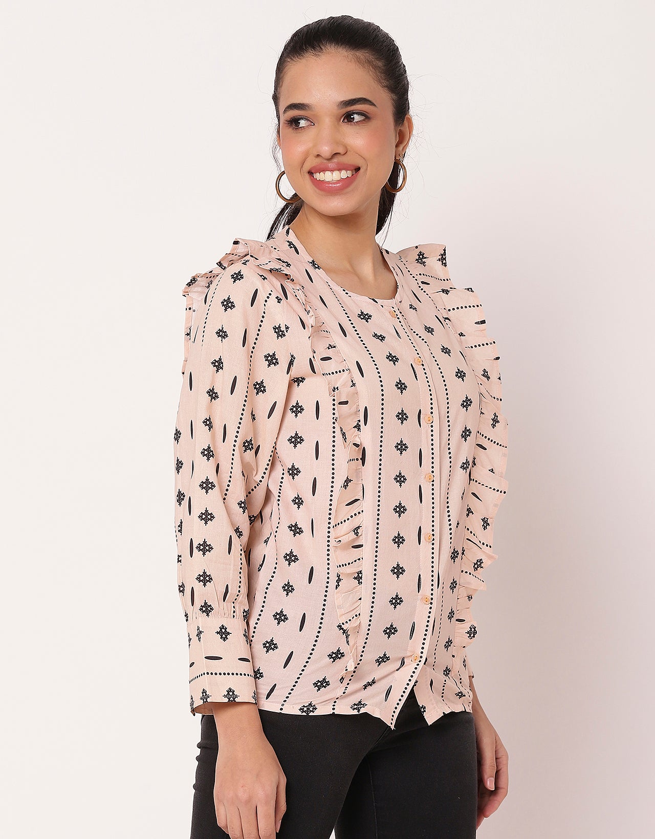 Chic Frill Summer Shirt For Women Round-Neck Shirt