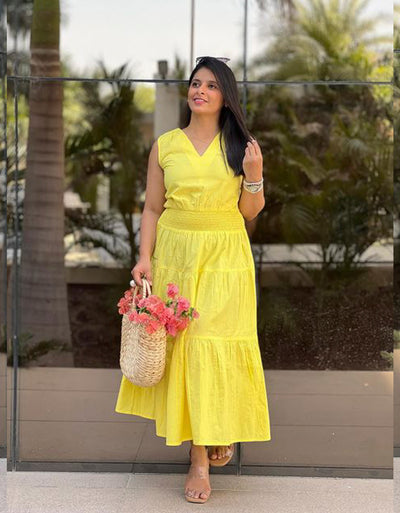 Solid Sleeveless Midi Dress