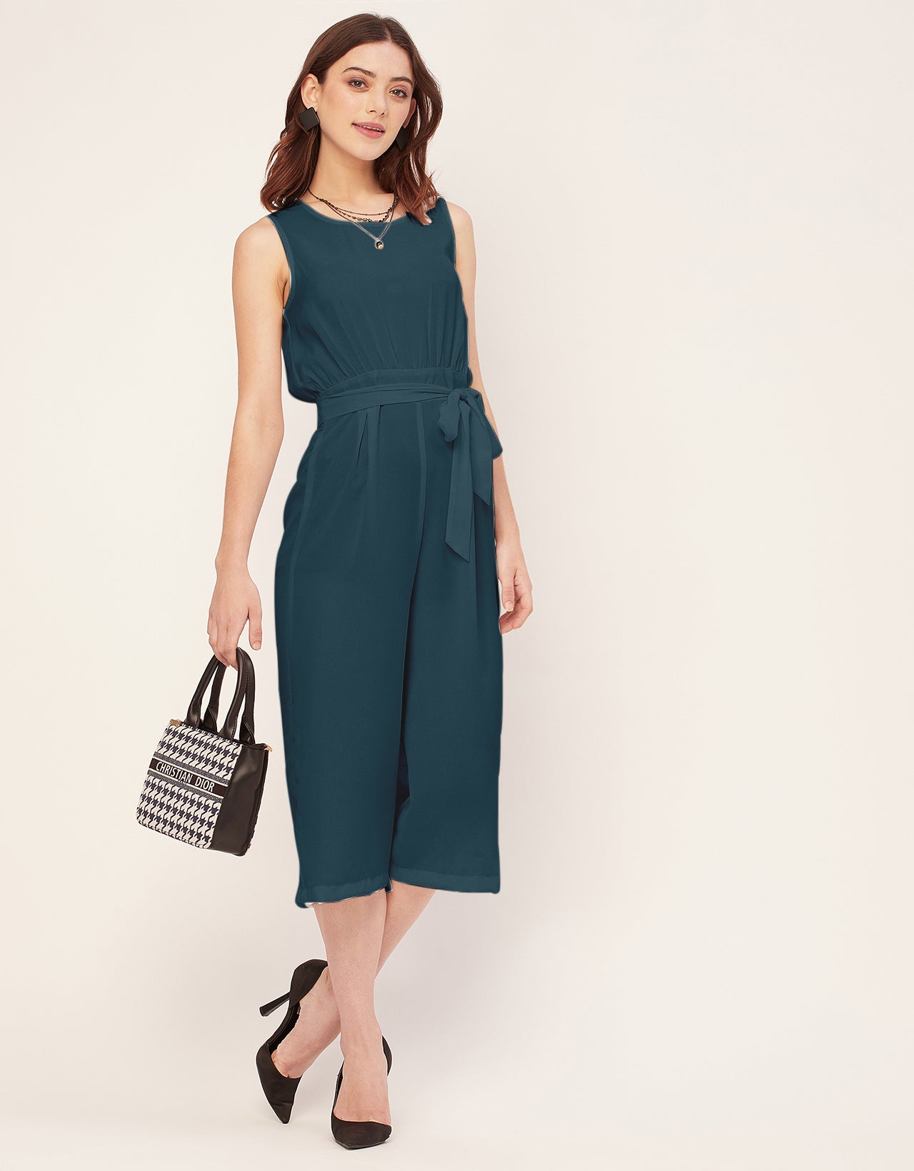 Elegant Solid Georgette Sleeveless quarter sleeve Jumpsuit