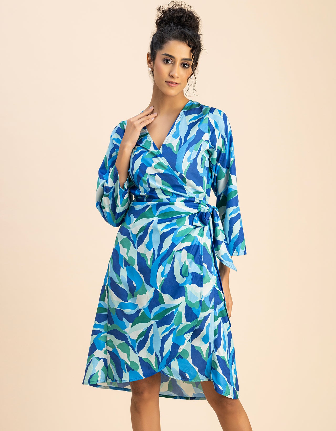 Long Sleeve V Neck Wrap Printed Dress