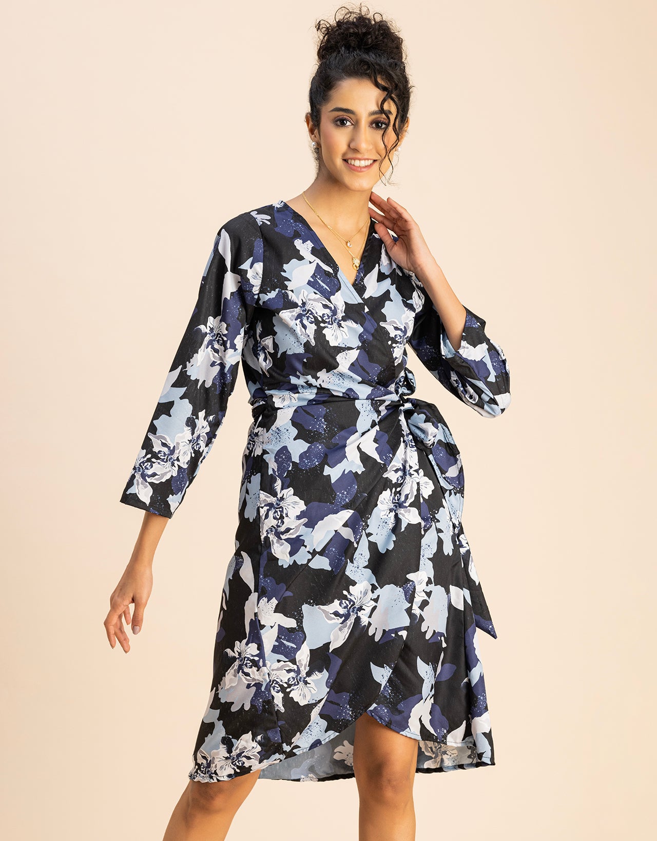Long Sleeve V Neck Wrap Printed Dress