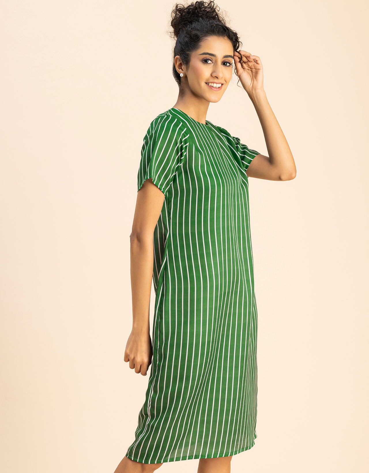 Short Sleeve Round Neck Printed Dress