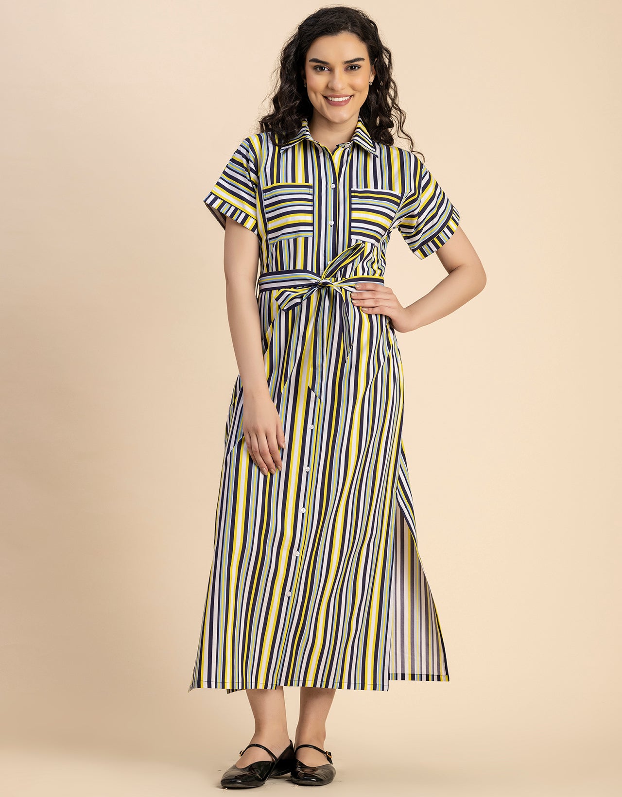 Short Sleeve Spread Collar Cotton Dress