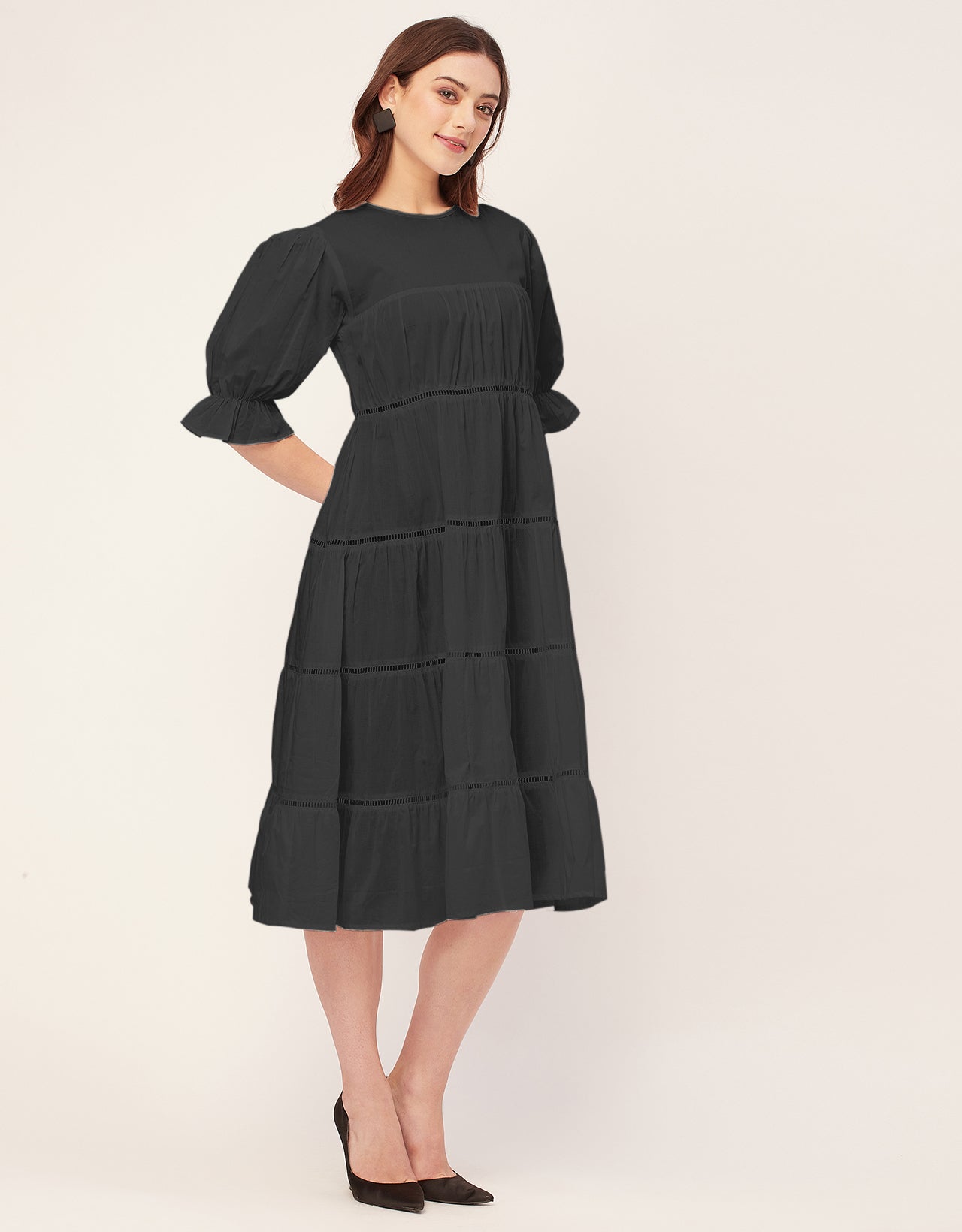 Short Sleeves Round Neck Tiered Cotton Dress