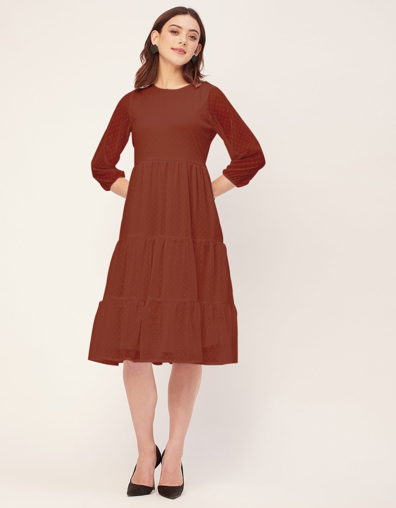 Round Neck Tiered Solid Georgette Dress