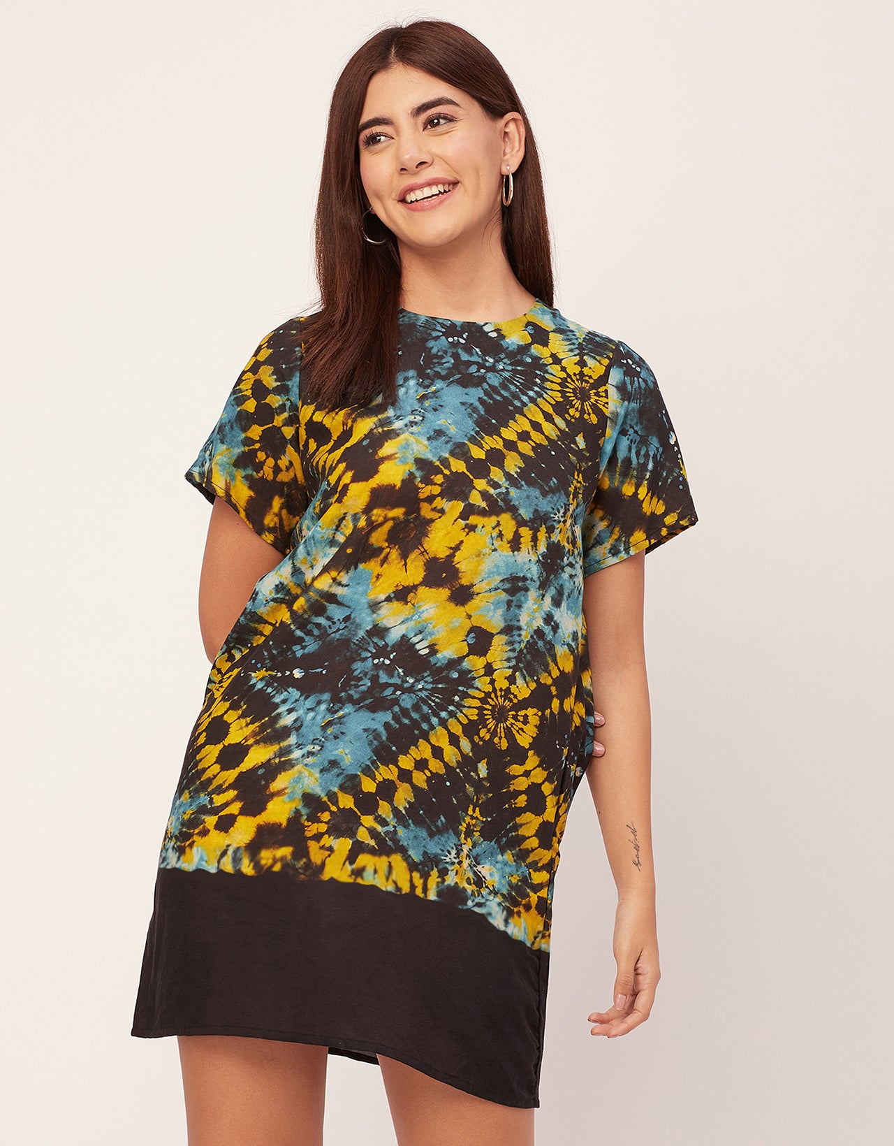 Round Neck Short Sleeve Printed Rayon Dress