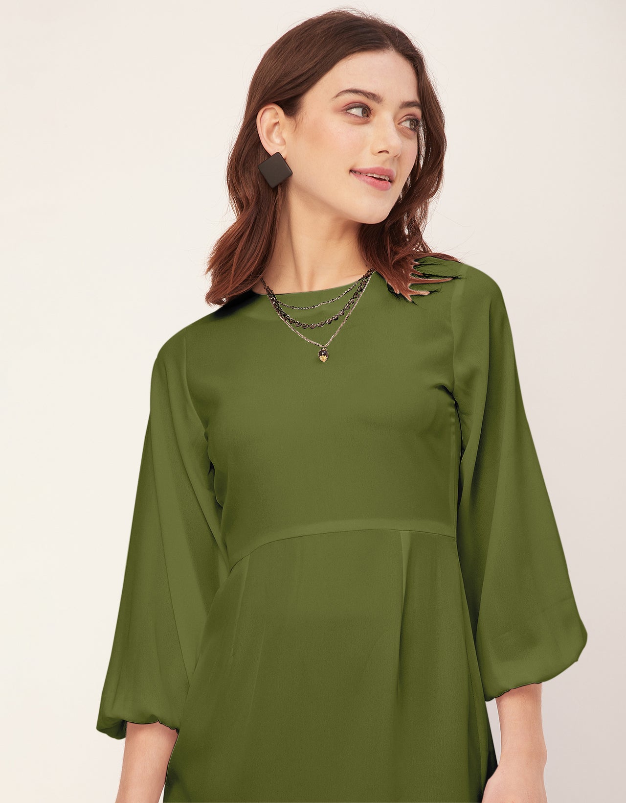 Boat Neck Bodycon Solid Georgette Dress