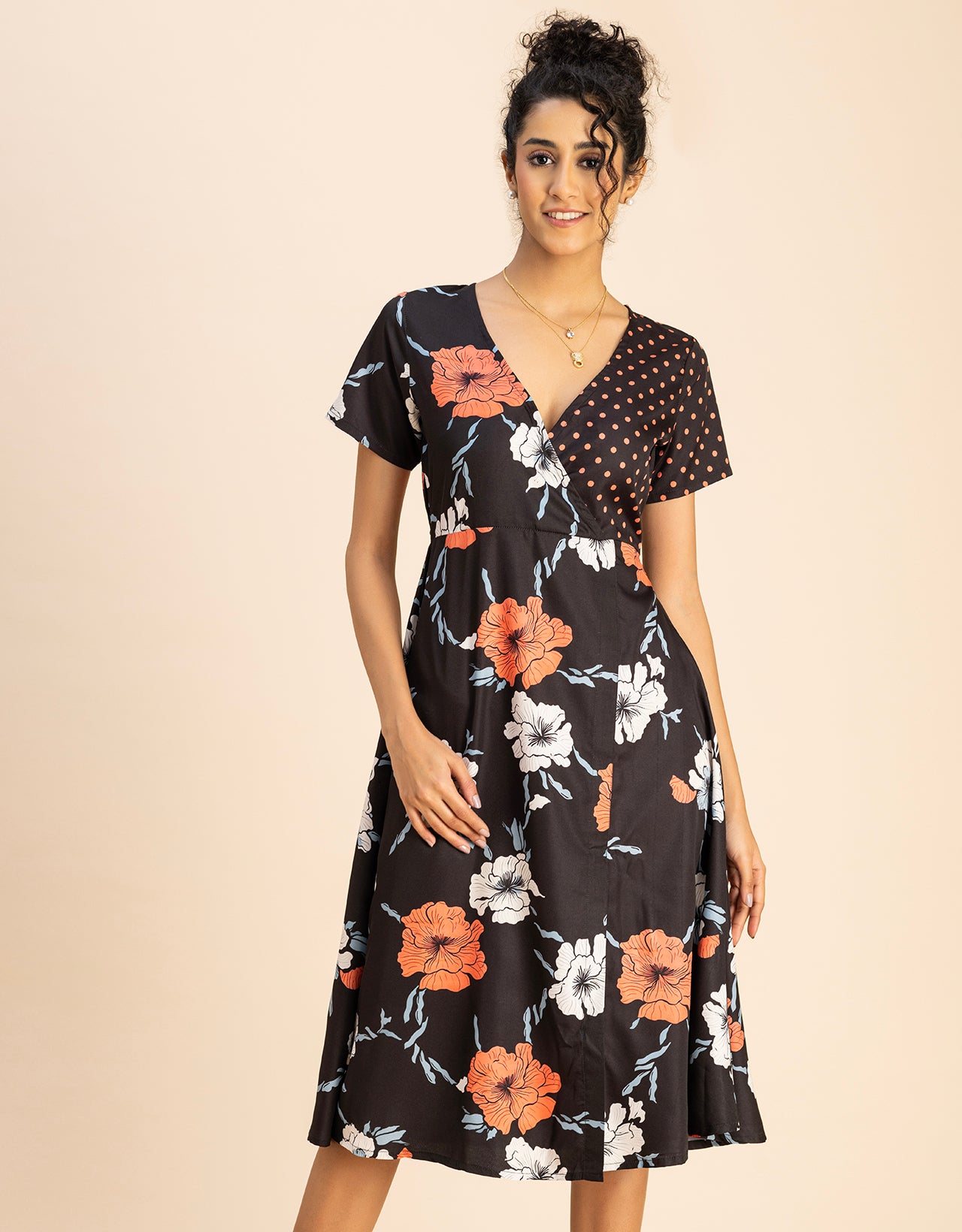 Short Sleeve V Neck A-Line Printed Dress