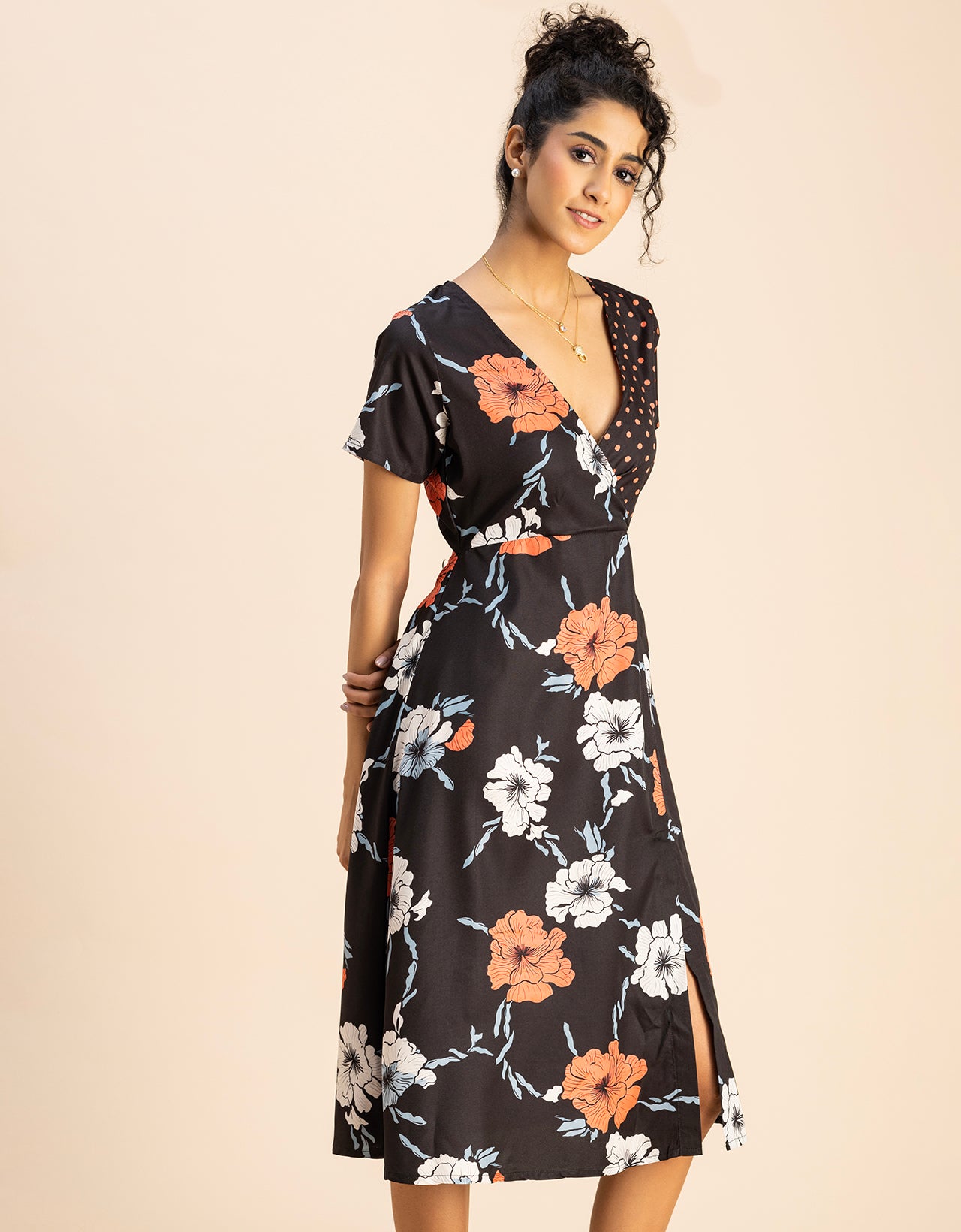 Short Sleeve V Neck A-Line Printed Dress