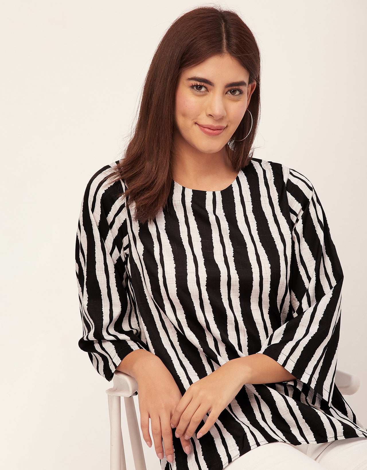 Printed Long Sleeve Asymmetric Modern Top
