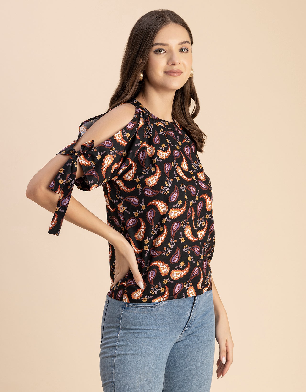 Cold Shoulder Band Collar Short Sleeve Printed Top