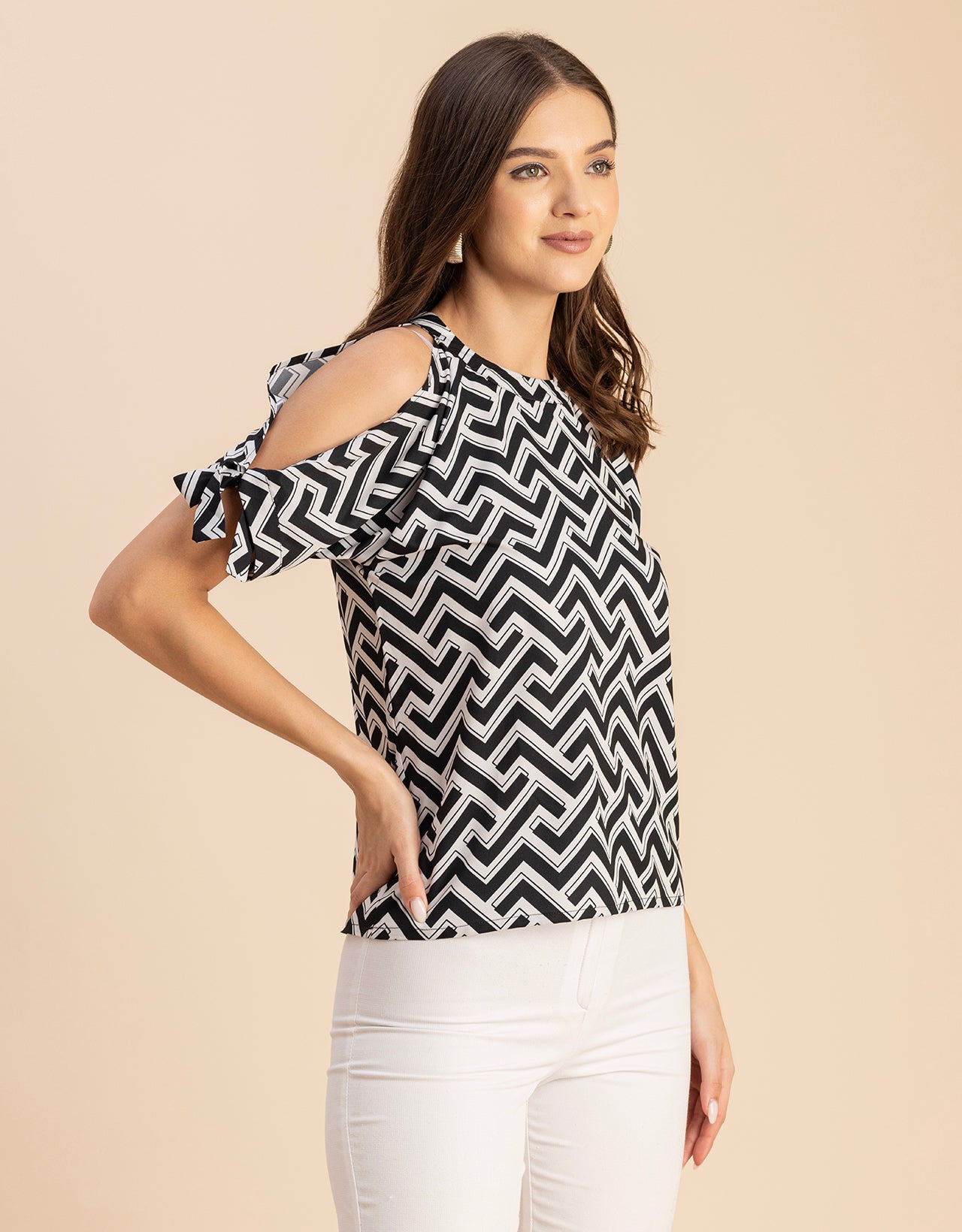 Cold Shoulder Band Collar Short Sleeve Printed Top