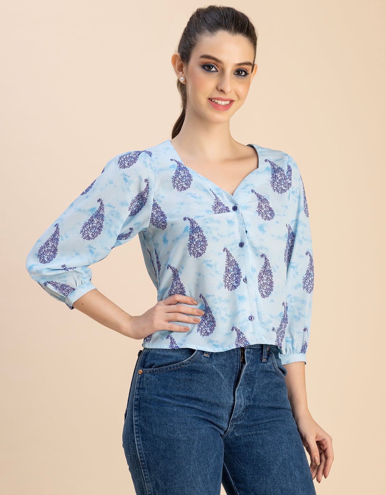 Elegant Printed Sweetheart Neck Georgette Top