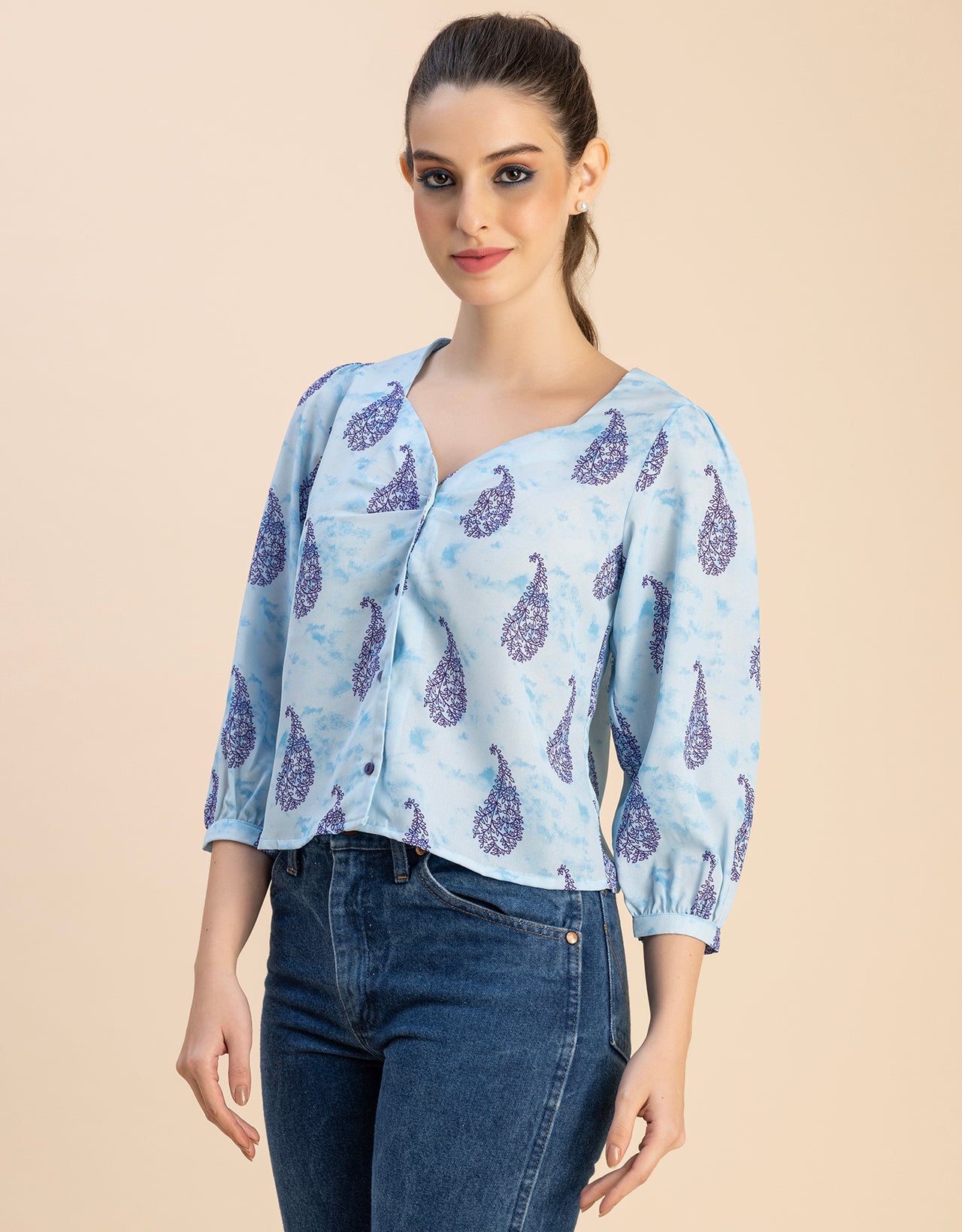 Elegant Printed Sweetheart Neck Georgette Top