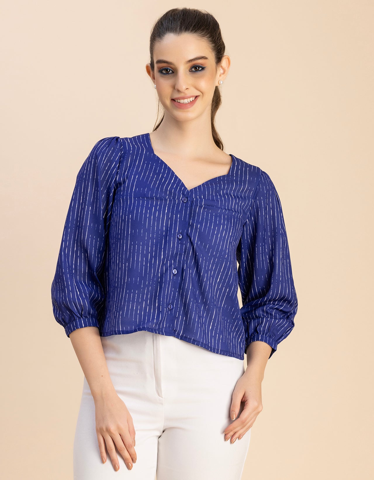 Elegant Printed Sweetheart Neck Georgette Top