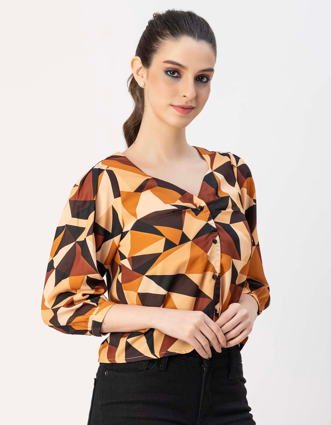 Elegant Printed Sweetheart Neck Georgette Top