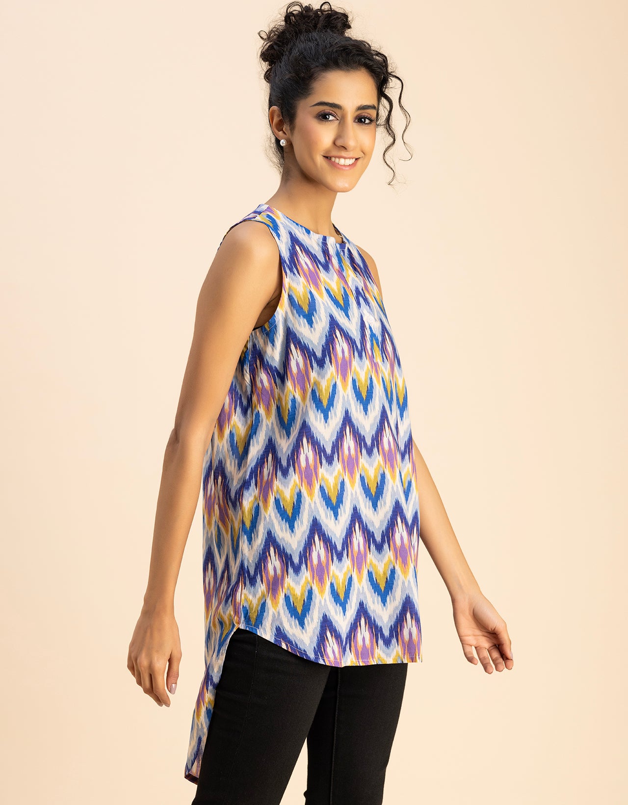 Printed Cotton Sleeveless High-Low V Neck Top