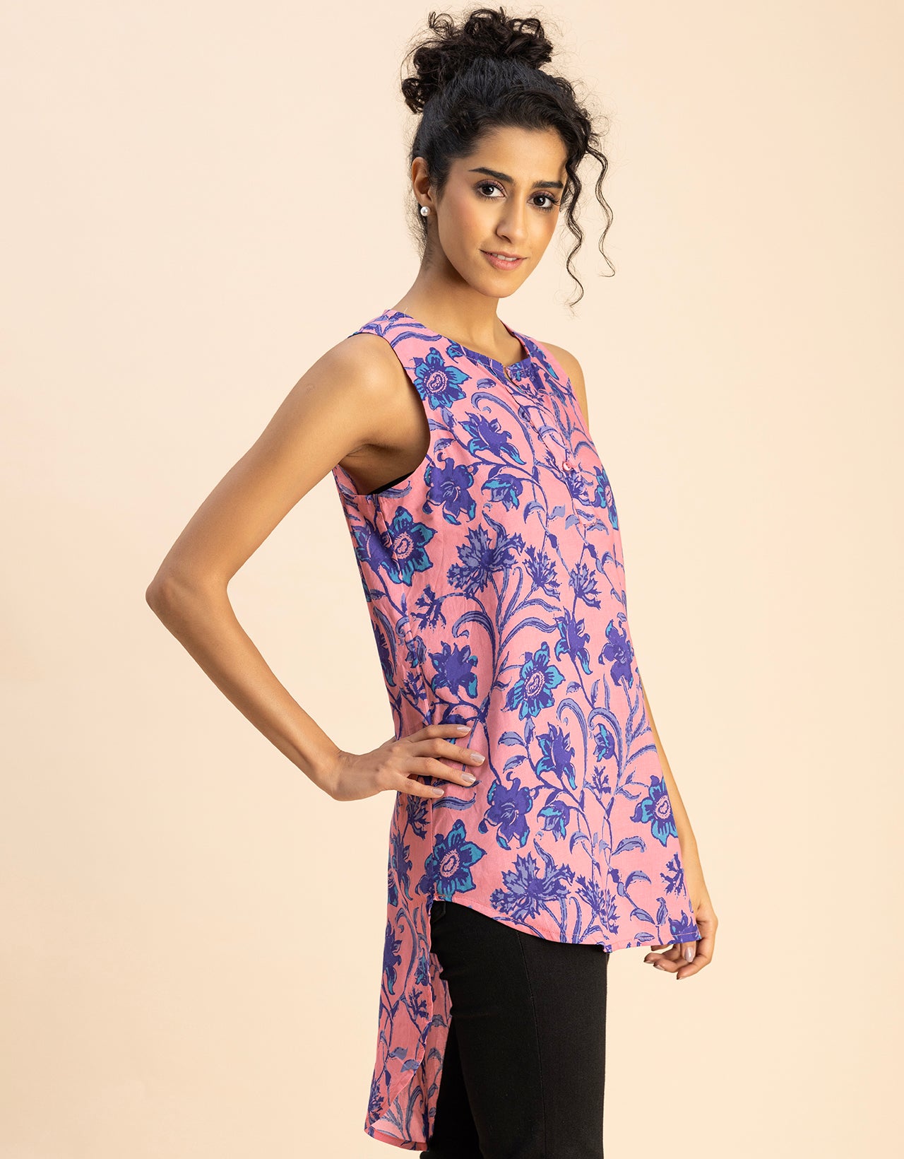 Printed Cotton Sleeveless High-Low V Neck Top