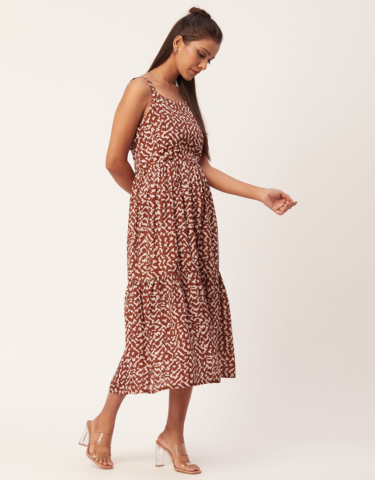 Sleeveless Chic Dress, Square Midi