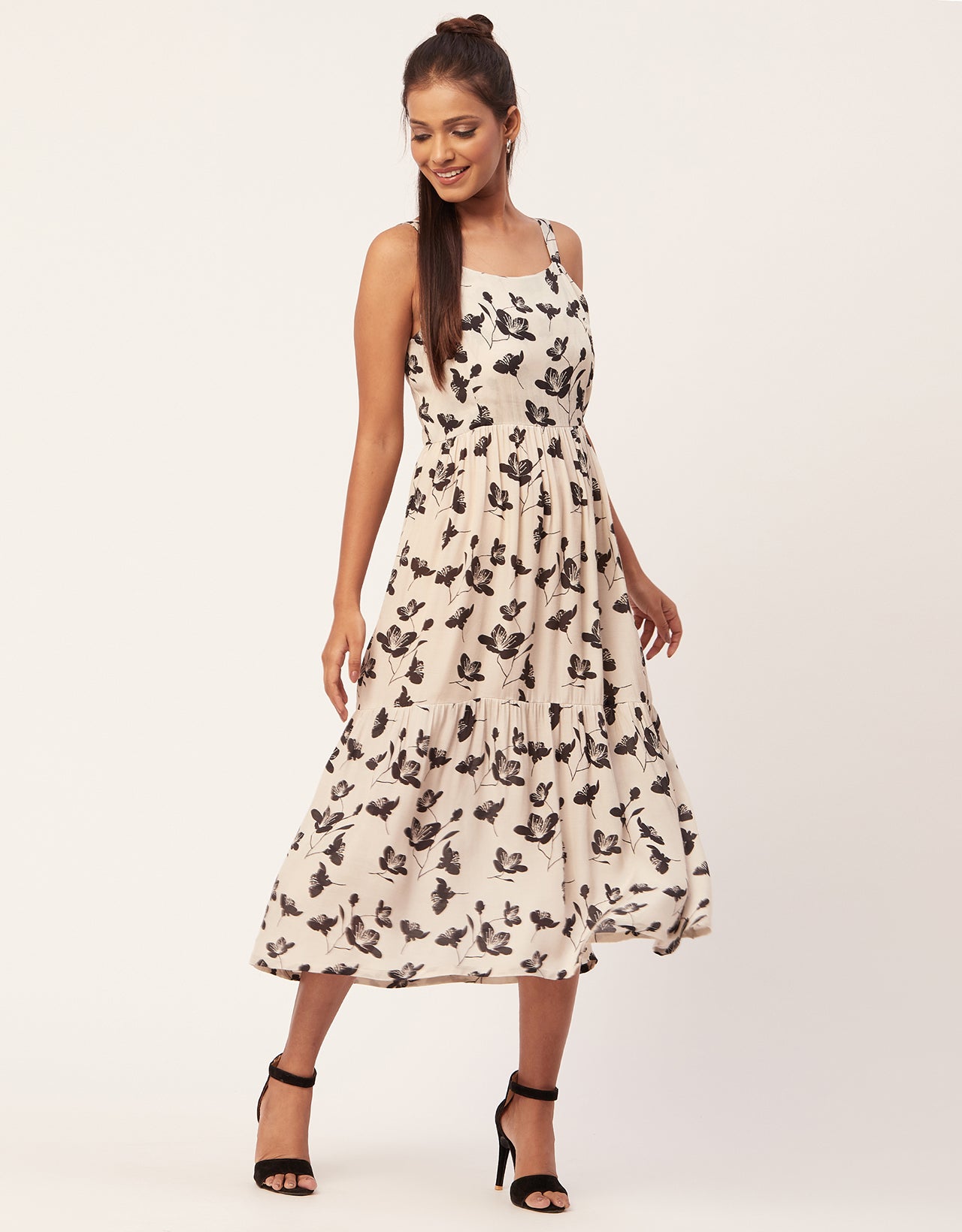 Sleeveless Chic Dress, Square Midi