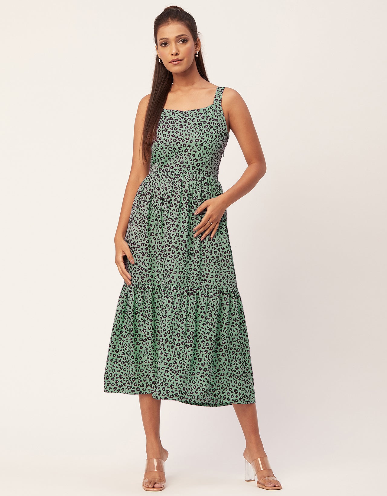 Sleeveless Chic Dress, Square Midi