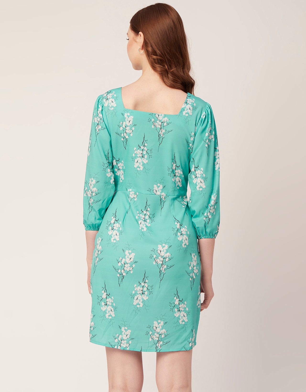 Short Button-Up Square Neck