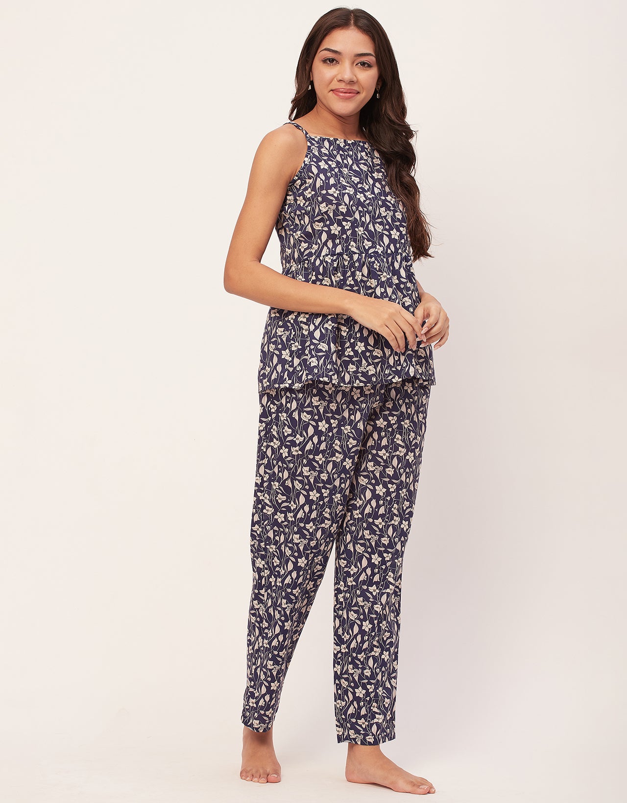 Sleeveless Nightsuit Set