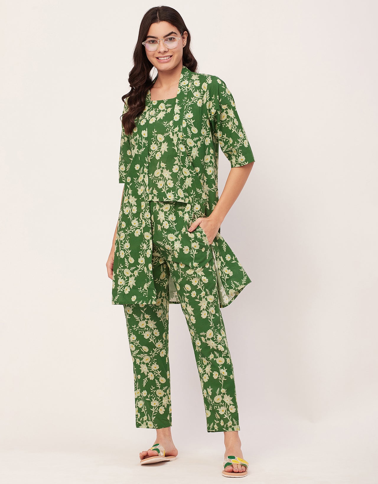 Green cotton night suit