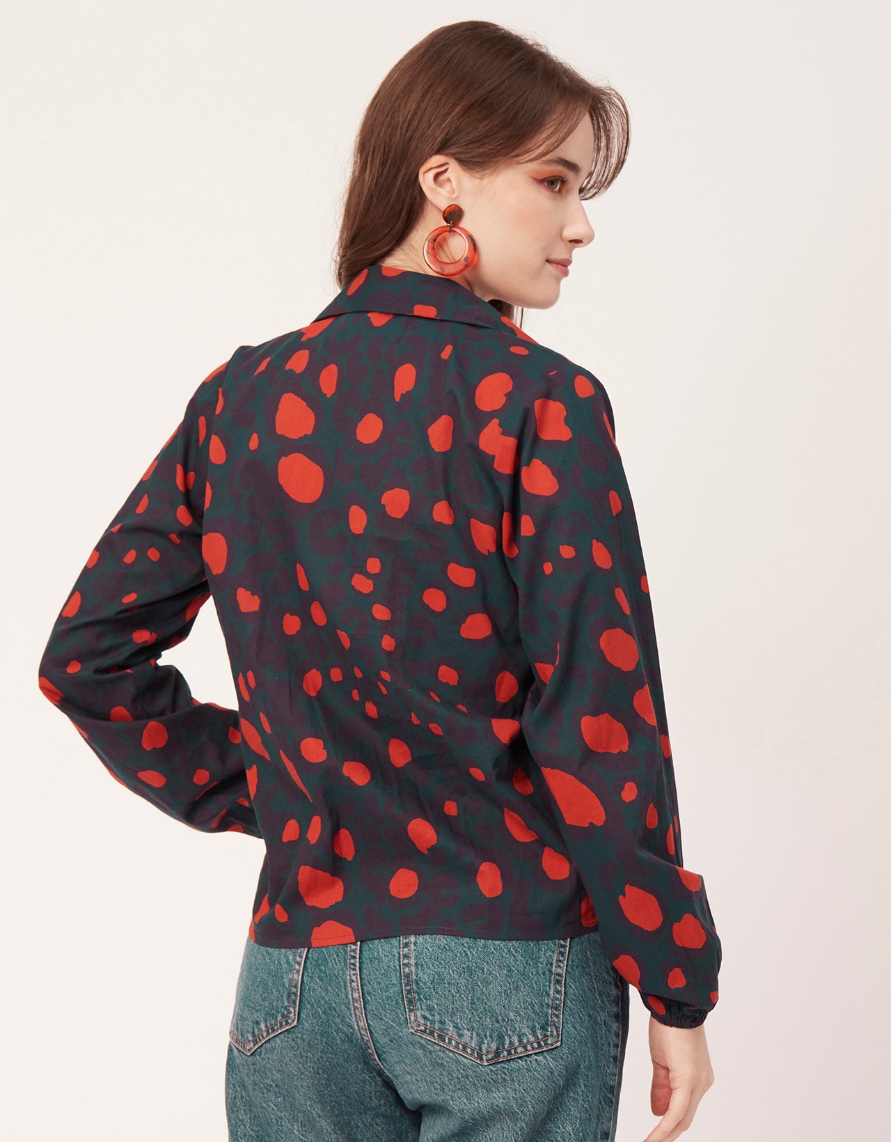 Full Sleeve Knot Crop Top