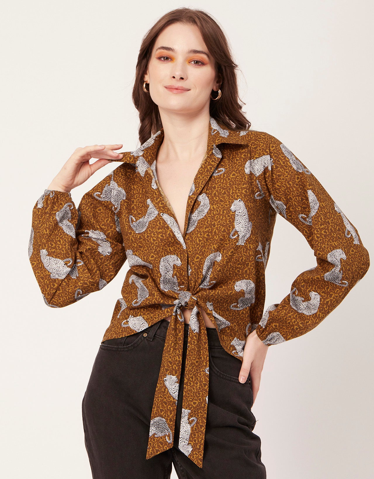 Full Sleeve Knot Crop Top