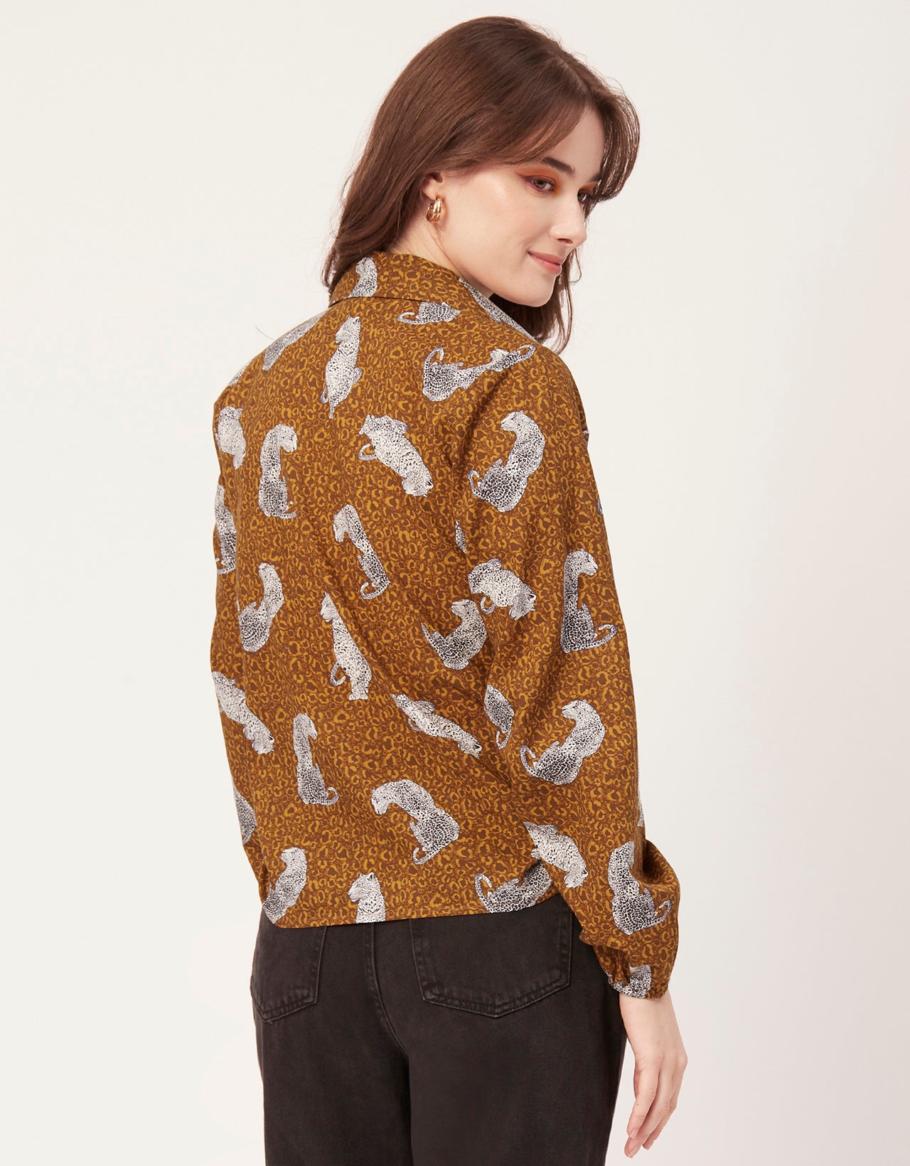 Full Sleeve Knot Crop Top