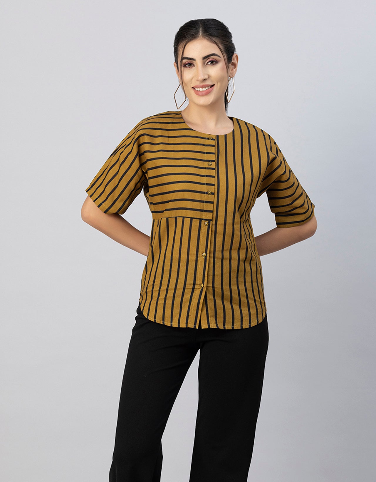 Buttoned Cotton Summer Top