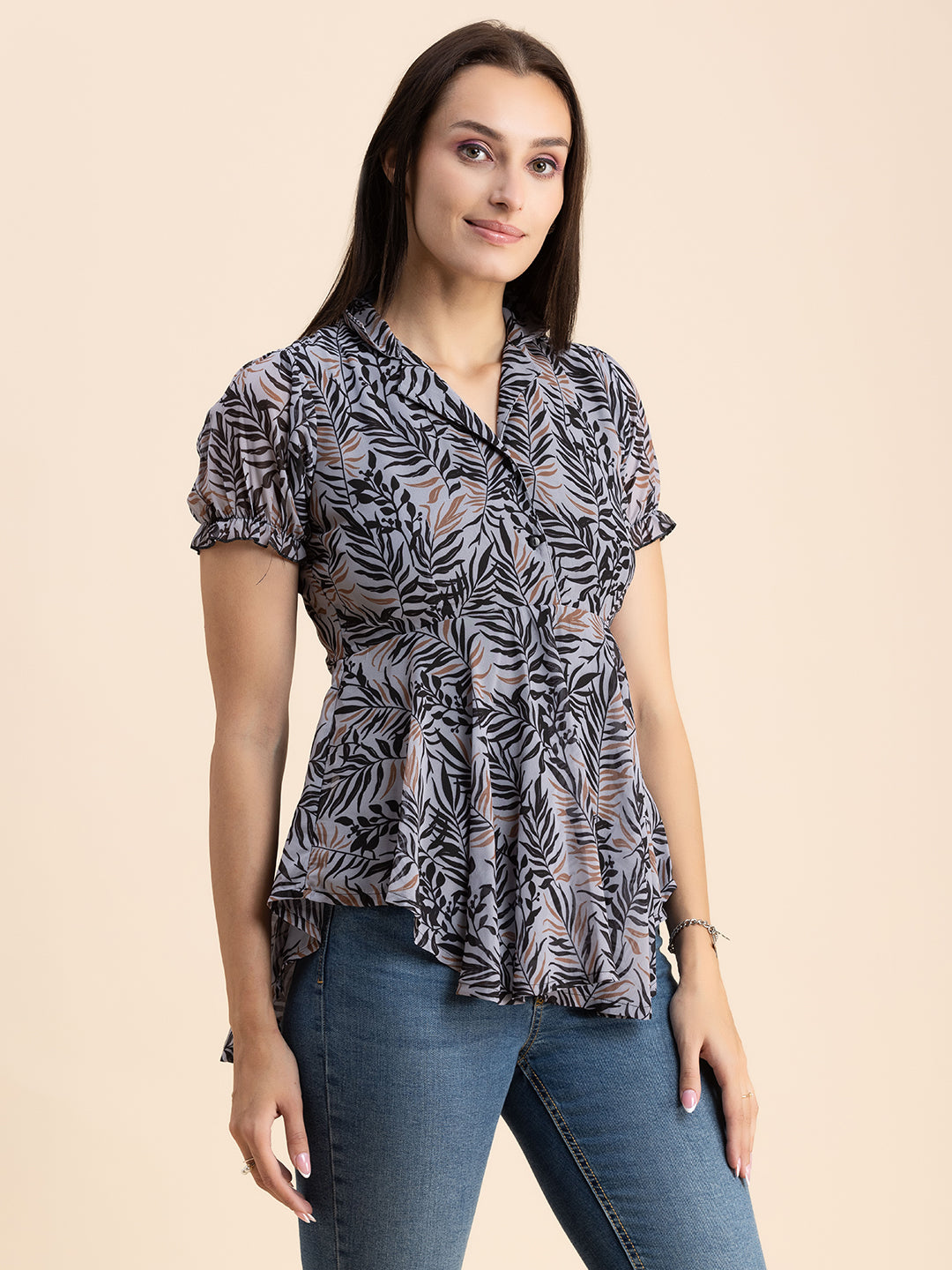 Flared Short Puff Sleeve