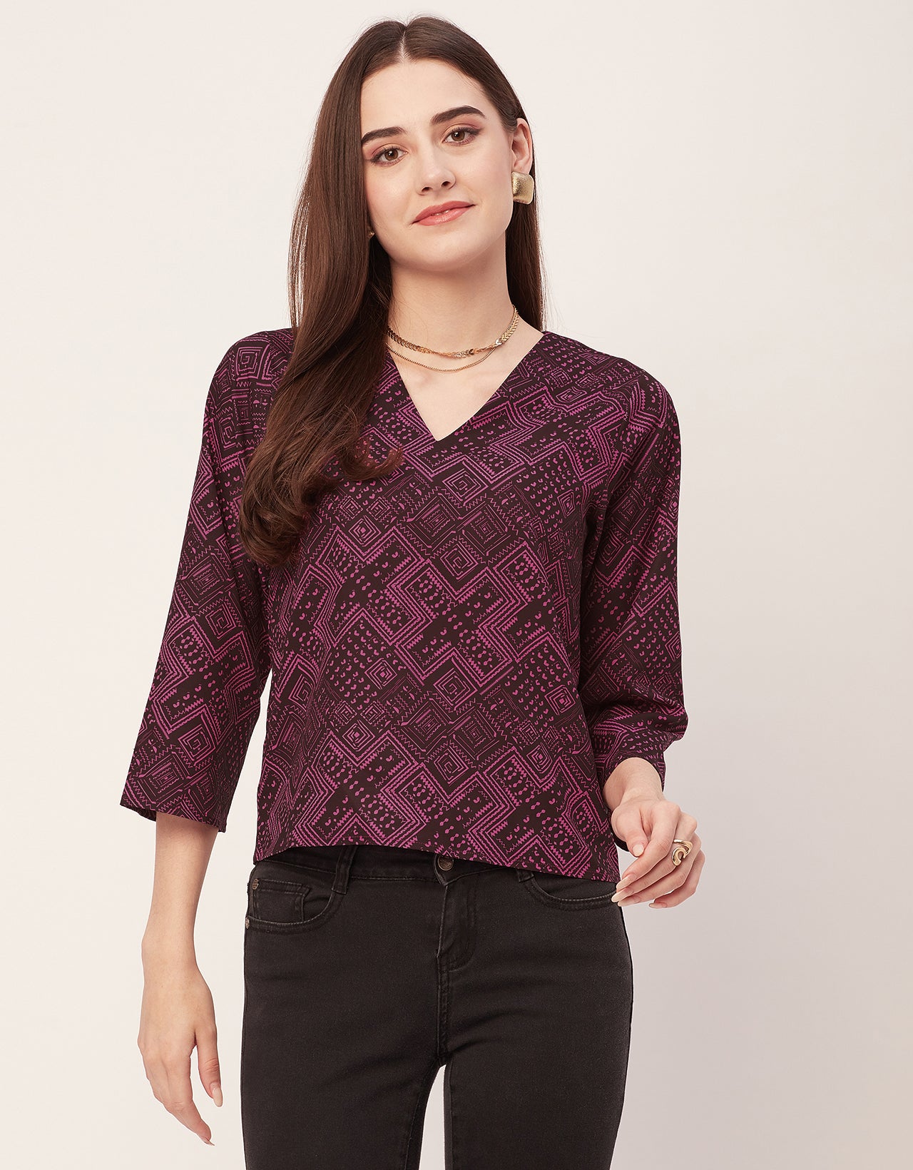 V-Neck Quarter Sleeve Top