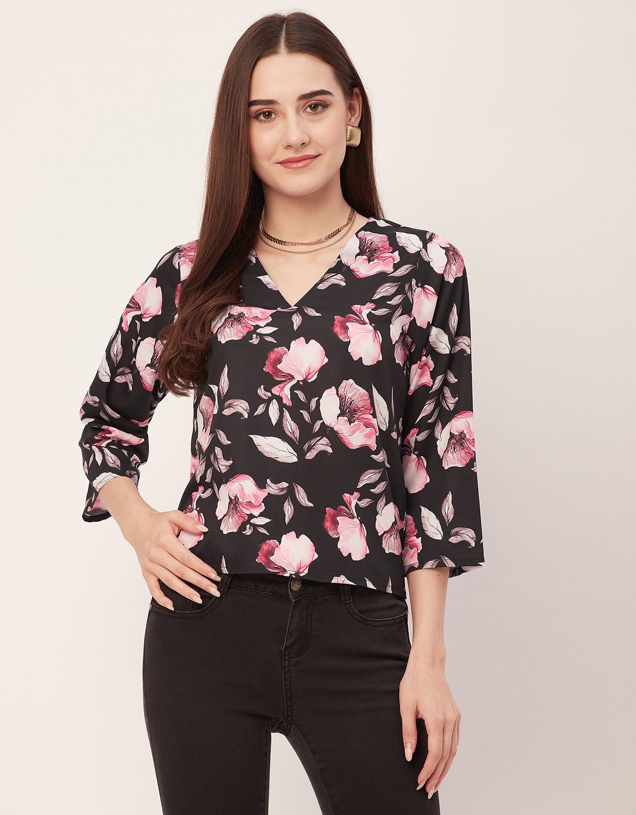 V-Neck Quarter Sleeve Top